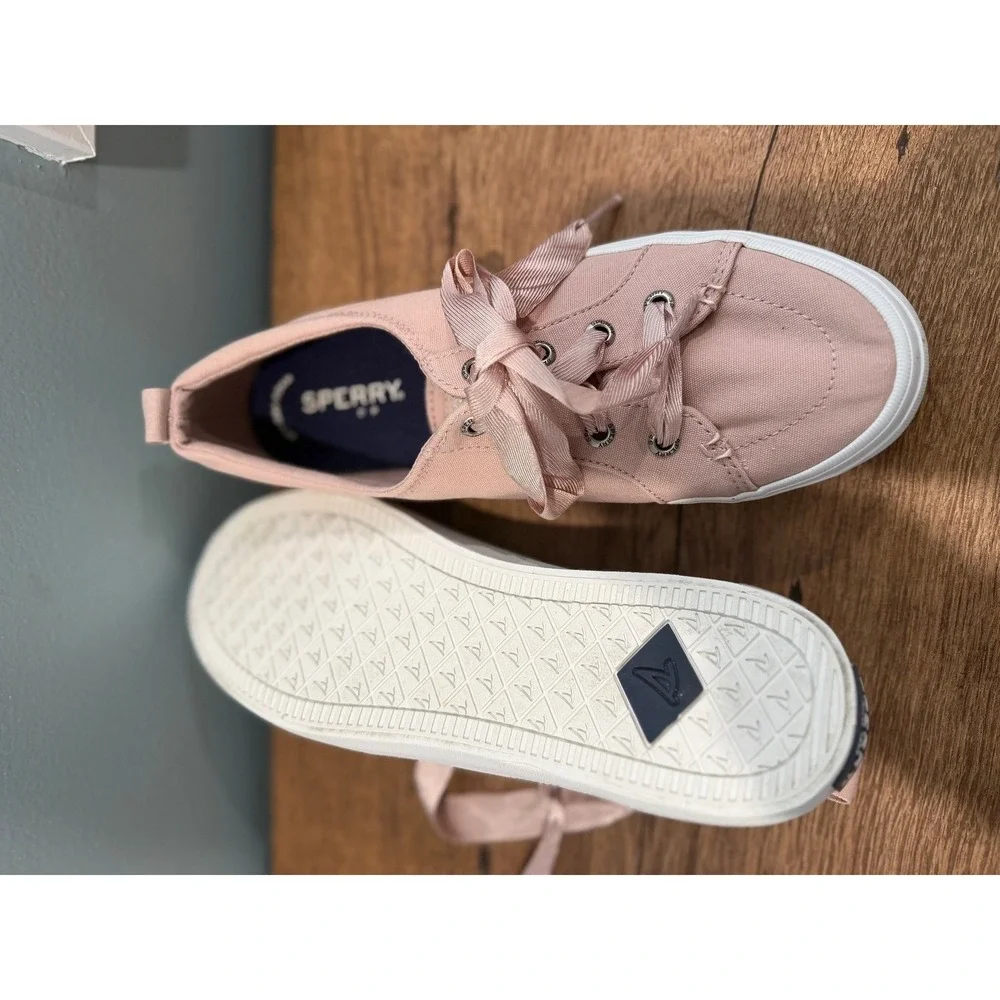 Sperry Top-Sider‎ Women's 7.5M Memory Foam Canvas Lace-Up Sneakers Pink